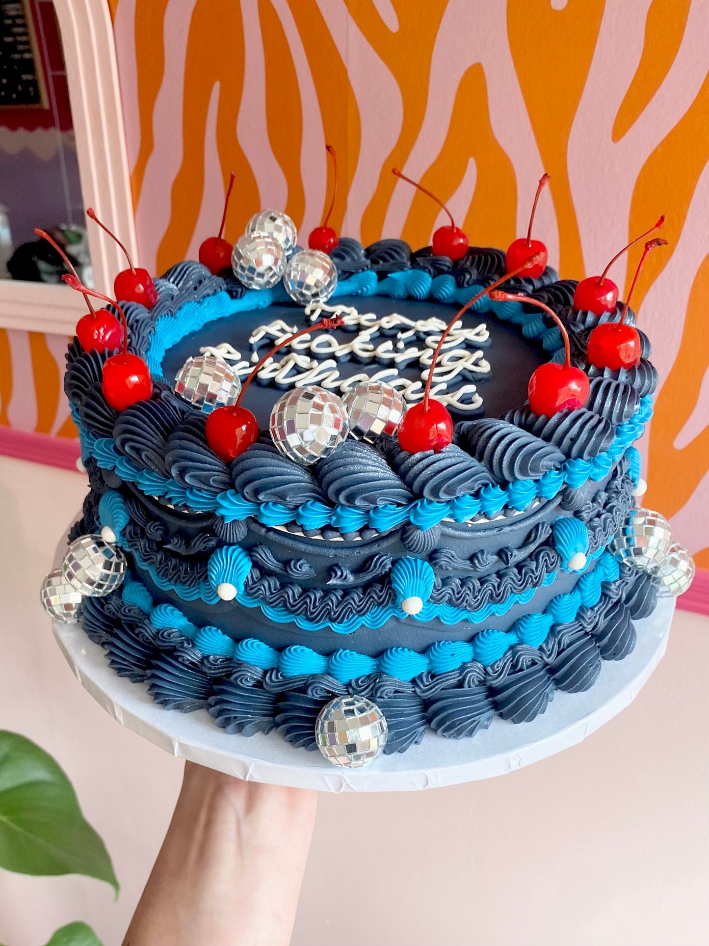 Classic Lambeth Cake