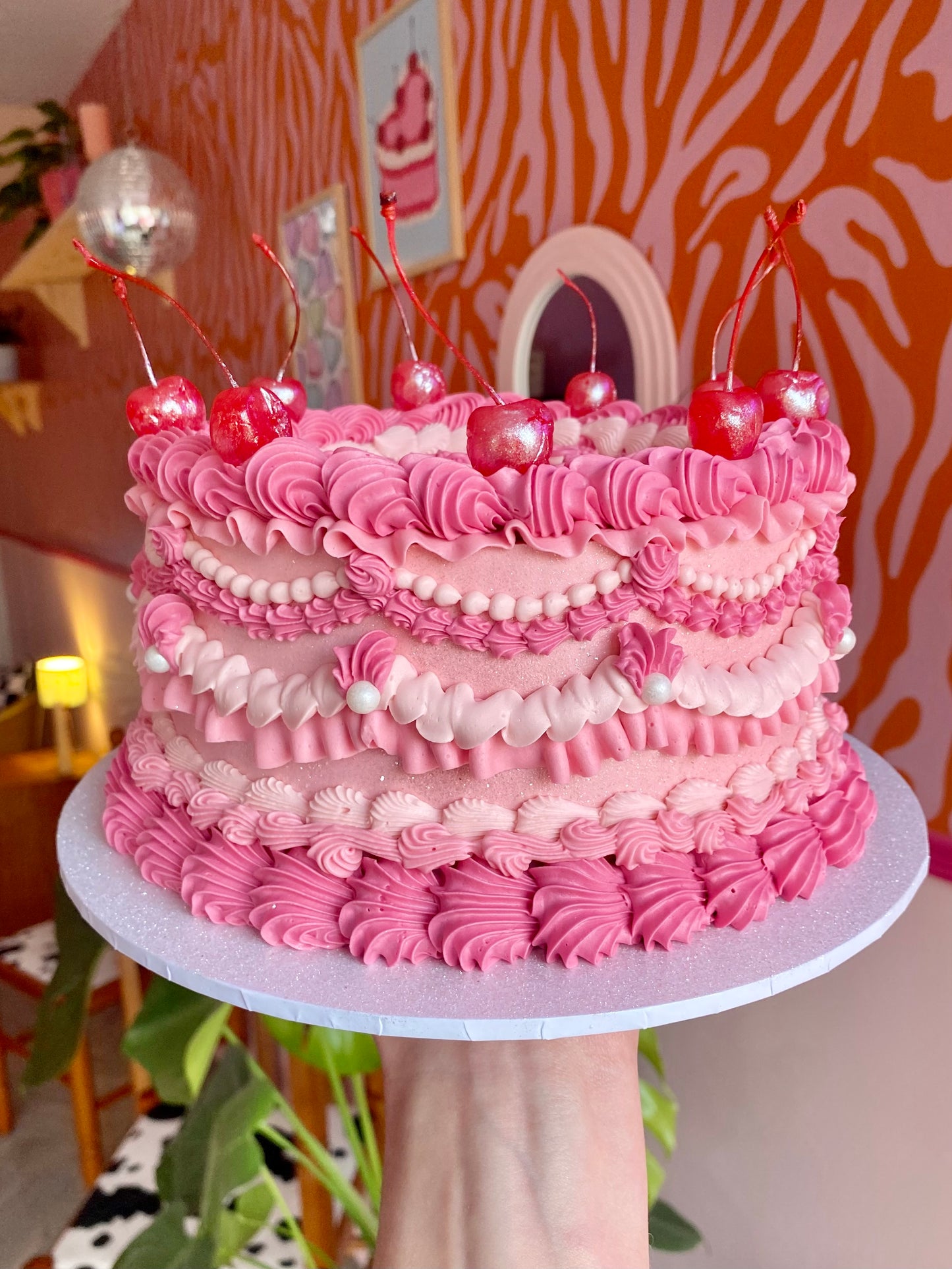 Classic Lambeth Cake