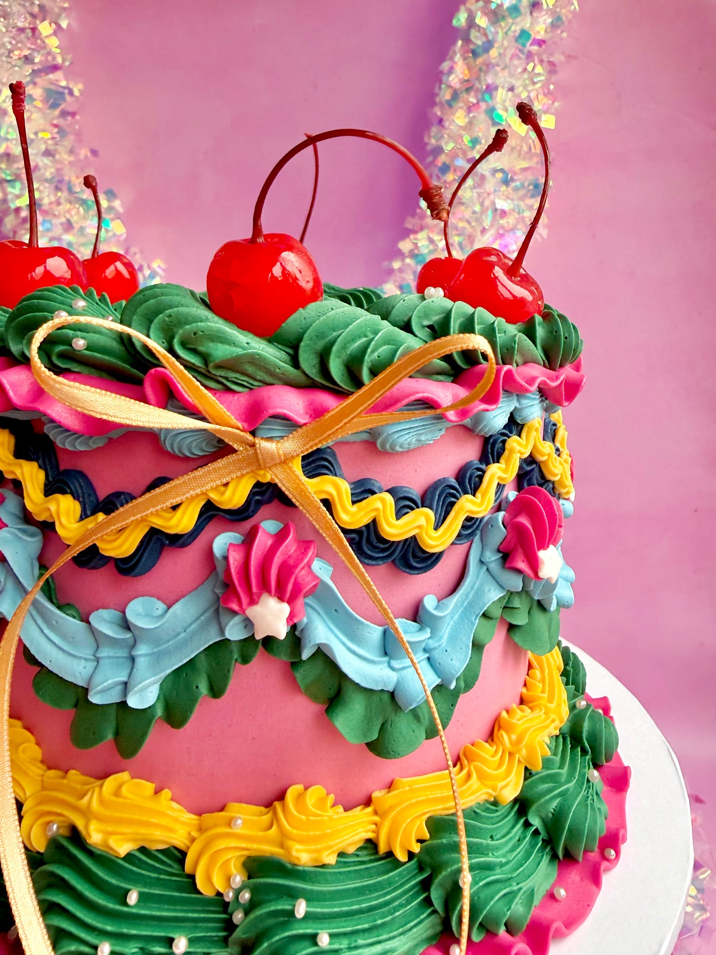 CHRISTMAS X LAMBETH CAKE